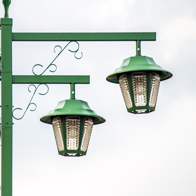 street lamp light pole